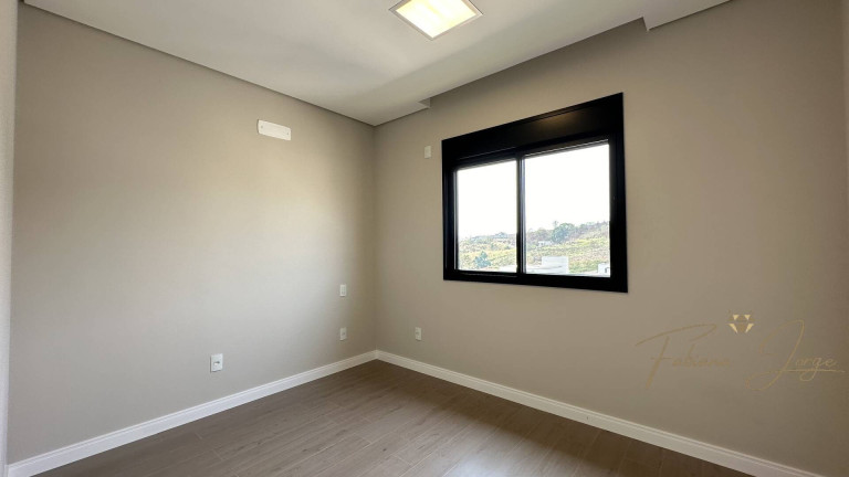 Imagem Casa com 3 Quartos à Venda, 347 m² em Roncáglia - Valinhos Imagem Casa com 3 Quartos à Venda, 347 m² em Roncáglia - Valinhos