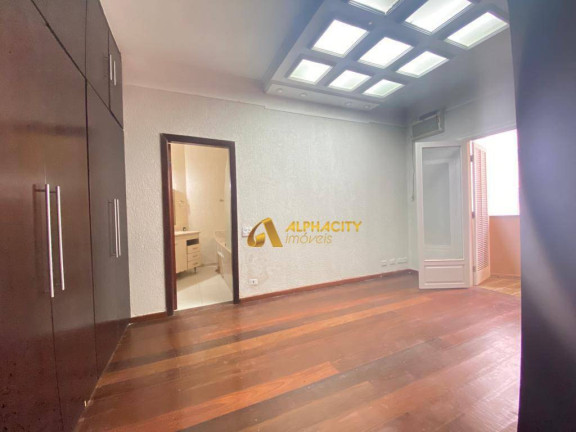 Imagem Casa com 4 Quartos à Venda, 395 m² em Alphaville - Santana De Parnaíba Imagem Casa com 4 Quartos à Venda, 395 m² em Alphaville - Santana De Parnaíba