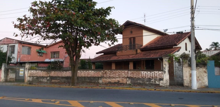 Imagem Casa com 3 Quartos à Venda,  em Centro - Tremembé