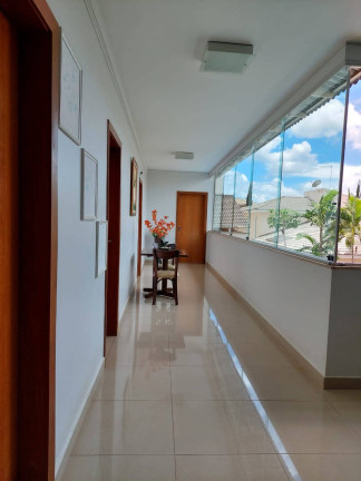 Imagem Casa de Condomínio com 5 Quartos à Venda, 385 m² em Conjunto Estrela Do Sul - Aparecida De Goiânia Imagem Casa de Condomínio com 5 Quartos à Venda, 385 m² em Conjunto Estrela Do Sul - Aparecida De Goiânia