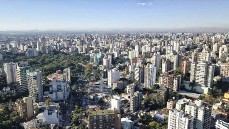 Imagem Imóvel com 3 Quartos à Venda, 124 m² em Rio Branco - Porto Alegre Imagem Imóvel com 3 Quartos à Venda, 124 m² em Rio Branco - Porto Alegre