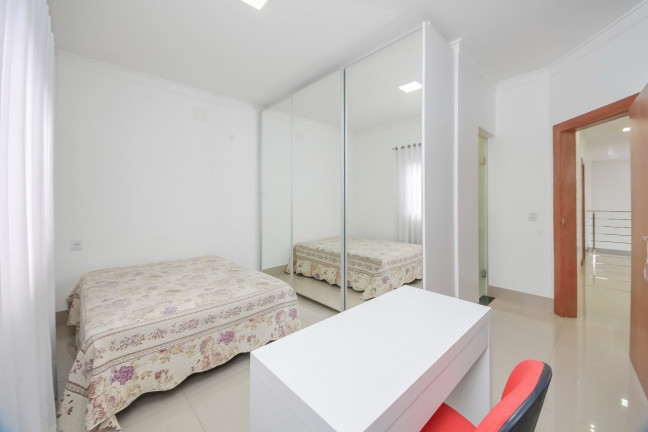 Imagem Casa de Condomínio com 5 Quartos à Venda, 403 m² em Jardins Lisboa - Goiânia