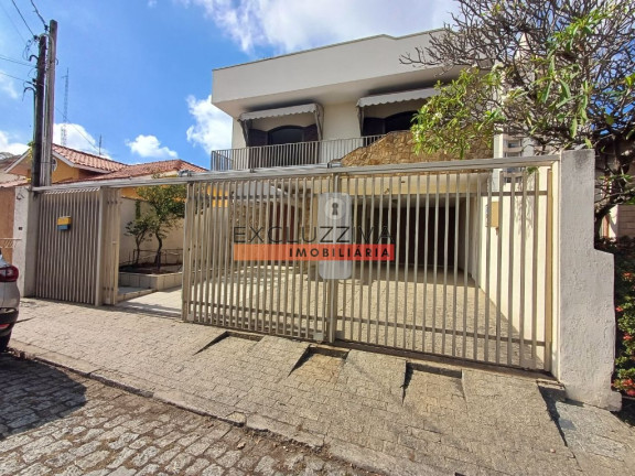 Sobrado com 4 Quartos à Venda, 300 m² em Centro - Taubaté