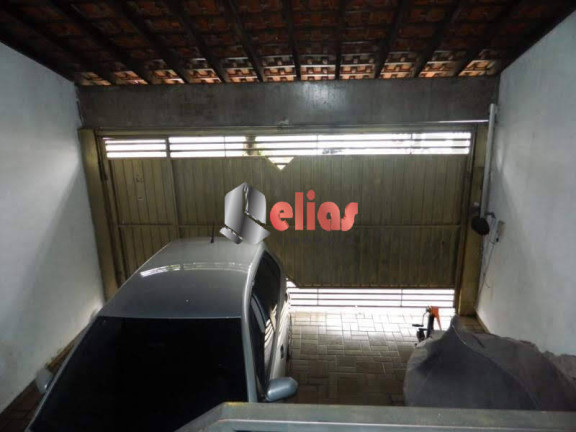 Imagem Casa com 3 Quartos à Venda, 242 m² em Vila Camargo - Bauru Imagem Casa com 3 Quartos à Venda, 242 m² em Vila Camargo - Bauru