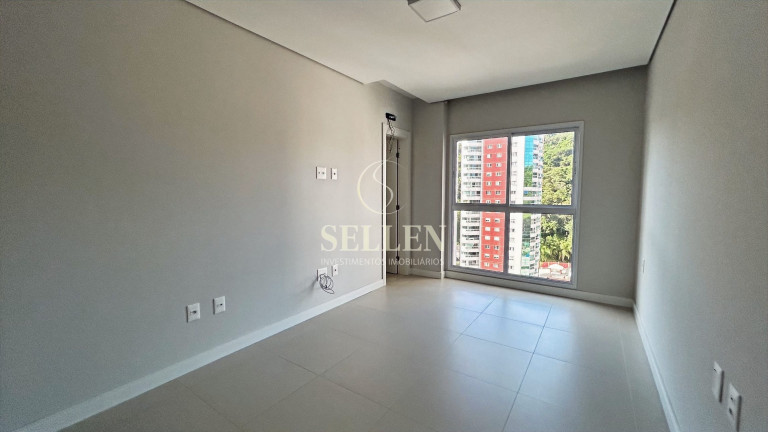 Imagem Apartamento com 4 Quartos para Alugar, 160 m² em Pioneiros - Balneário Camboriú Imagem Apartamento com 4 Quartos para Alugar, 160 m² em Pioneiros - Balneário Camboriú