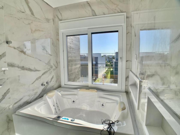 Imagem Casa com 3 Quartos à Venda, 300 m² em Centro - Xangri-lá