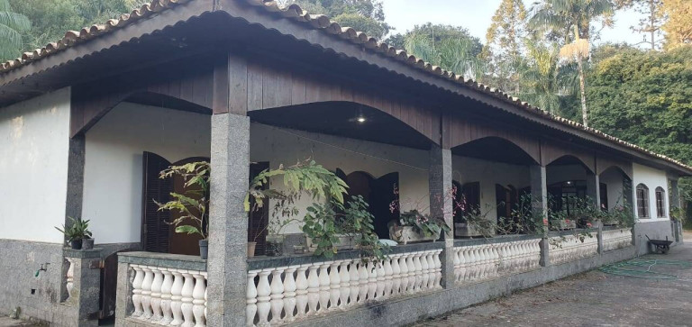 Imagem Chácara com 4 Quartos à Venda, 404 m² em Chácaras Copaco - Arujá