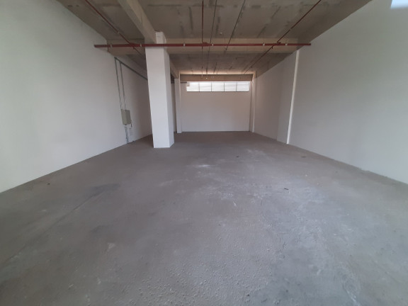 Imóvel Comercial à Venda, 156 m² em Parque Senhor Do Bonfim - Taubaté