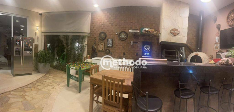 Imagem Casa com 3 Quartos à Venda, 243 m² em Residencial Mont' Alcino - Valinhos Imagem Casa com 3 Quartos à Venda, 243 m² em Residencial Mont' Alcino - Valinhos