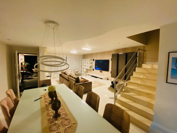 Imagem Casa com 4 Quartos à Venda, 262 m² em Barra Da Tijuca - Rio De Janeiro Imagem Casa com 4 Quartos à Venda, 262 m² em Barra Da Tijuca - Rio De Janeiro