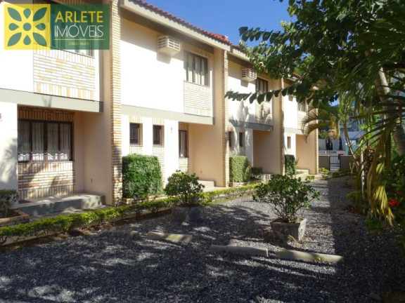 Apartamento com 2 Quartos para Alugar ou Temporada, 90 m² em Bombas - Bombinhas