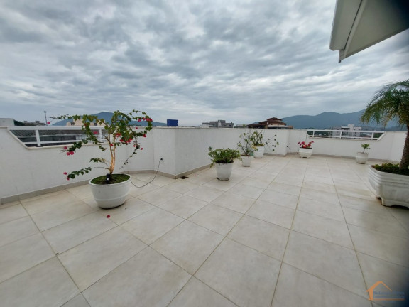 Imagem Cobertura com 3 Quartos à Venda, 108 m² em Umuarama - Ubatuba