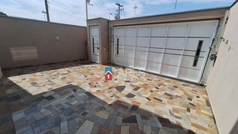 Imagem Casa com 3 Quartos à Venda, 221 m² em Parque Novo Mundo - Americana Imagem Casa com 3 Quartos à Venda, 221 m² em Parque Novo Mundo - Americana