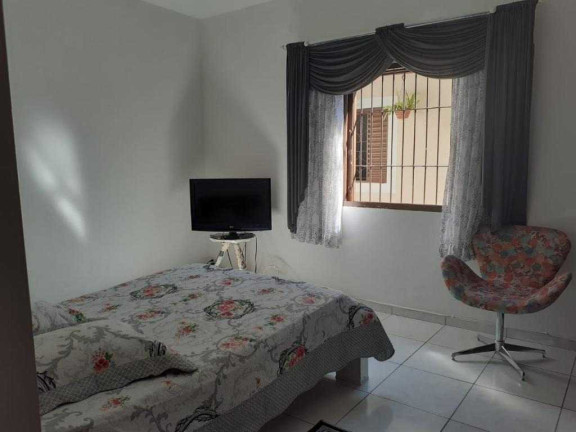 Imagem Casa com 2 Quartos à Venda, 336 m² em Parque Santo Antônio - Jacareí Imagem Casa com 2 Quartos à Venda, 336 m² em Parque Santo Antônio - Jacareí