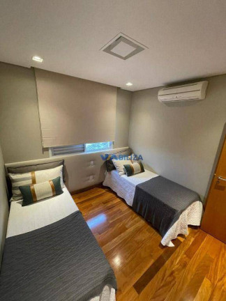 Imagem Apartamento com 3 Quartos à Venda, 197 m² em Jardim Zaira - Guarulhos Imagem Apartamento com 3 Quartos à Venda, 197 m² em Jardim Zaira - Guarulhos