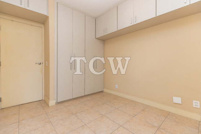Imagem Apartamento com 3 Quartos à Venda, em Vila Olímpia - São Paulo Imagem Apartamento com 3 Quartos à Venda, em Vila Olímpia - São Paulo