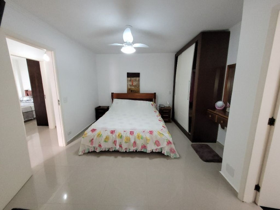 Imagem Apartamento com 3 Quartos à Venda, 130 m² em Pitangueiras - Guarujá Imagem Apartamento com 3 Quartos à Venda, 130 m² em Pitangueiras - Guarujá