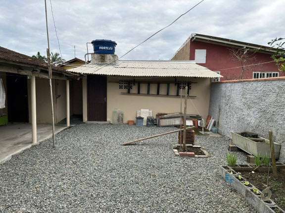 Imagem Casa com 2 Quartos à Venda, 70 m² em Salinas - Balneário Barra Do Sul Imagem Casa com 2 Quartos à Venda, 70 m² em Salinas - Balneário Barra Do Sul