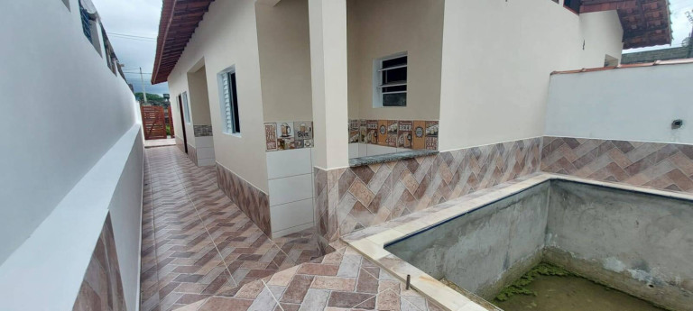 Casa com 2 Quartos à Venda, 60 m² em Jardim Leonor - Mongaguá