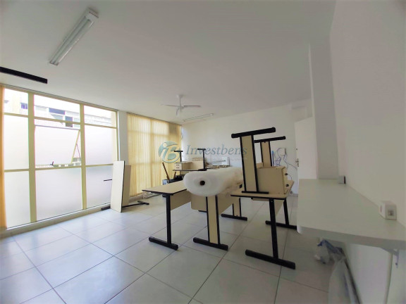 Imagem Sala Comercial à Venda, 33 m² em Centro - Curitiba Imagem Sala Comercial à Venda, 33 m² em Centro - Curitiba