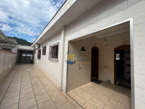 Imagem Casa com 6 Quartos à Venda, 302 m² em Canto Do Forte - Praia Grande Imagem Casa com 6 Quartos à Venda, 302 m² em Canto Do Forte - Praia Grande