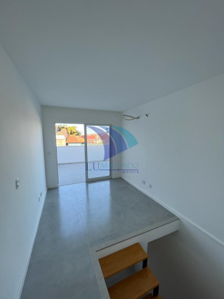 Imagem Apartamento com 3 Quartos à Venda, 132 m² em Palmeiras - Cabo Frio