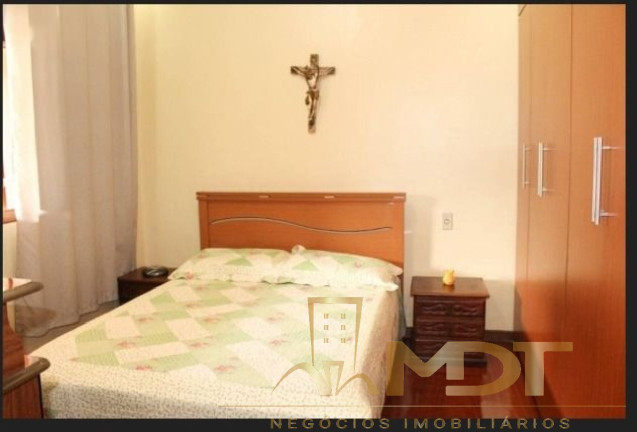 Imagem Casa com 3 Quartos à Venda, 140 m² em Mantiqueira - Belo Horizonte