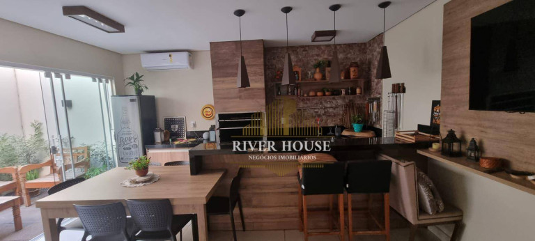Imagem Casa com 3 Quartos à Venda, 200 m² em Despraiado - Cuiabá Imagem Casa com 3 Quartos à Venda, 200 m² em Despraiado - Cuiabá