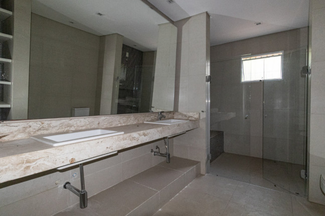 Imagem Casa com 1 Quarto à Venda, 190 m² em Vila Nova Conceição - São Paulo