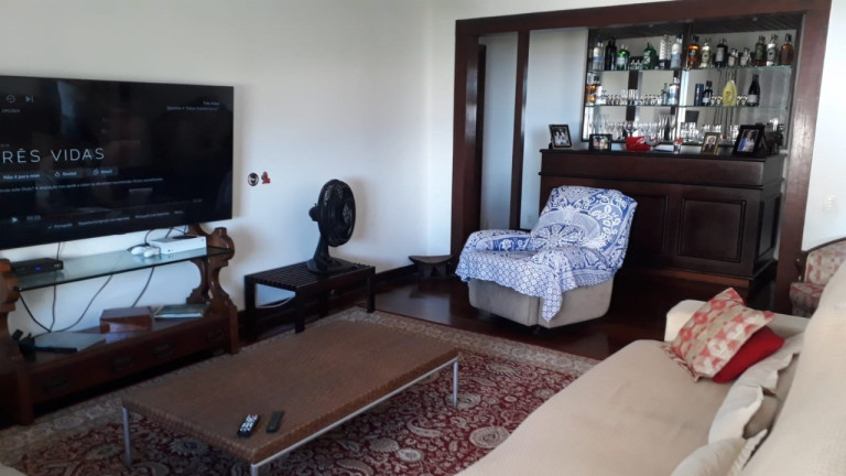 Imagem Apartamento com 4 Quartos à Venda, 166 m² em Copacabana - Rio De Janeiro Imagem Apartamento com 4 Quartos à Venda, 166 m² em Copacabana - Rio De Janeiro