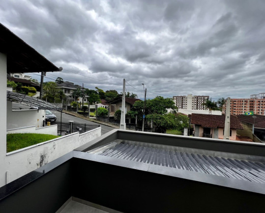 Imagem Casa com 3 Quartos à Venda, 160 m² em Saguaçu - Joinville