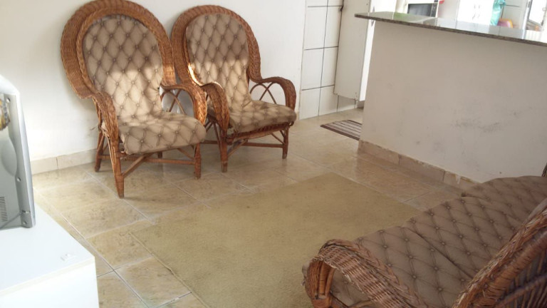Imagem Casa com 1 Quarto à Venda, 125 m² em Jussara - Mongaguá Imagem Casa com 1 Quarto à Venda, 125 m² em Jussara - Mongaguá