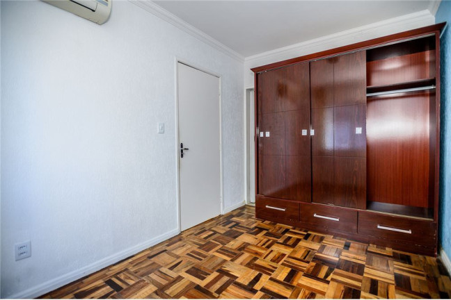 Imagem Imóvel com 1 Quarto à Venda,  em Jardim Lindóia - Porto Alegre