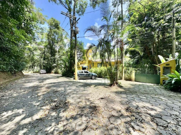 Imóvel com 3 Quartos à Venda, 485 m² em Condomínio Iolanda - Taboão Da Serra