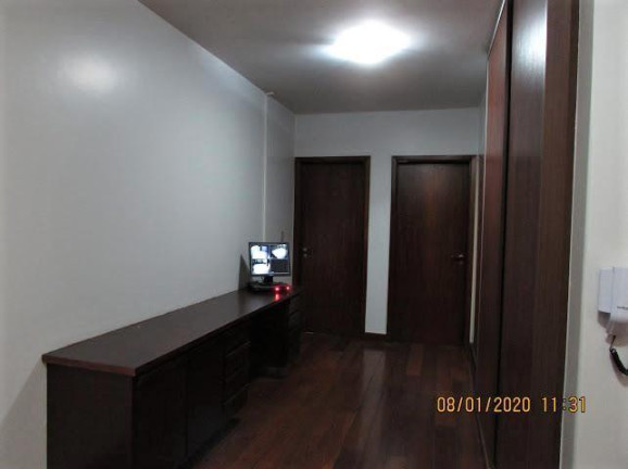 Imagem Sobrado com 4 Quartos à Venda, 405 m² em Quebec - Londrina