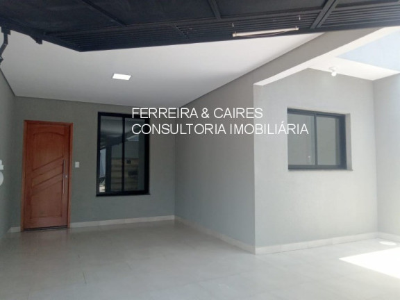 Imagem Casa com 3 Quartos à Venda,  em Parque Residencial Sabiás - Indaiatuba