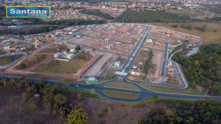 Casa com 3 Quartos à Venda, 141 m² em Cidade Das Flores - Caldas Novas