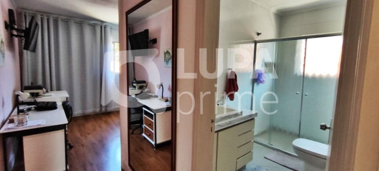 Imagem Casa com 3 Quartos à Venda, 248 m² em Vila Maria Alta - São Paulo Imagem Casa com 3 Quartos à Venda, 248 m² em Vila Maria Alta - São Paulo
