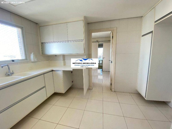 Imagem Imóvel com 4 Quartos à Venda, 250 m² em Moema - São Paulo