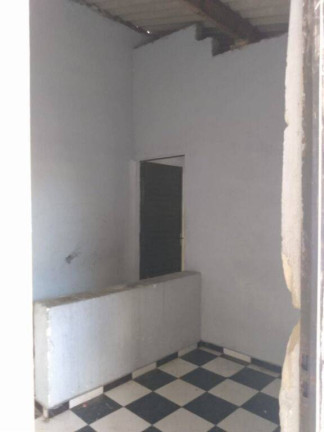 Imagem Casa com 2 Quartos à Venda, 250 m² em Parque Santo Antônio - Taubaté