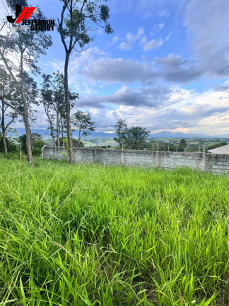 Chácara à Venda, 1.118 m² em Chácaras Piagui - Guaratinguetá