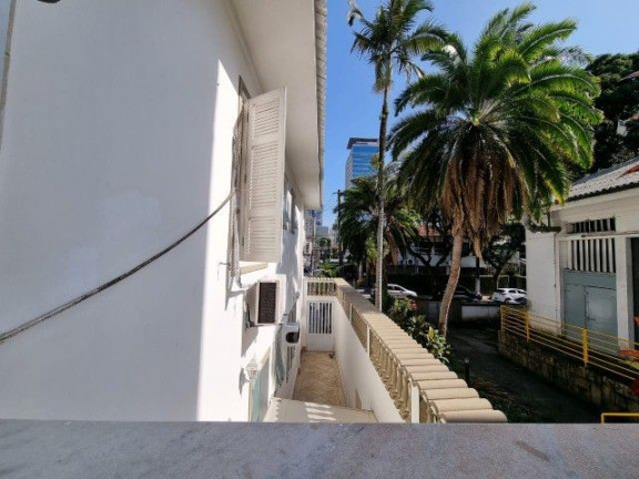 Imagem Casa com 3 Quartos à Venda, 195 m² em Gonzaga - Santos Imagem Casa com 3 Quartos à Venda, 195 m² em Gonzaga - Santos