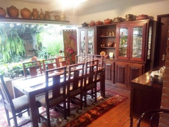 Casa com 3 Quartos à Venda, 281 m² em Vila Universitária - São Paulo