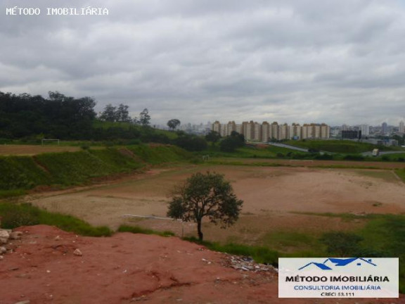 Imagem Terreno à Venda, 66.773 m² em Jardim Munhoz Junior - Osasco Imagem Terreno à Venda, 66.773 m² em Jardim Munhoz Junior - Osasco