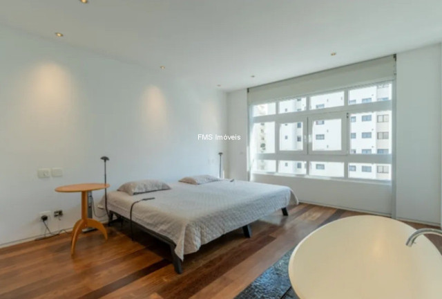 Imagem Imóvel com 3 Quartos à Venda, 239 m² em Jardim Paulista - São Paulo Imagem Imóvel com 3 Quartos à Venda, 239 m² em Jardim Paulista - São Paulo