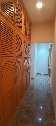 Imagem Apartamento com 3 Quartos à Venda, 176 m² em Embaré - Santos