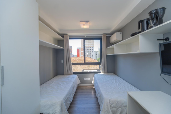 Imagem Apartamento com 1 Quarto para Alugar, 17 m² em Centro - Curitiba Imagem Apartamento com 1 Quarto para Alugar, 17 m² em Centro - Curitiba