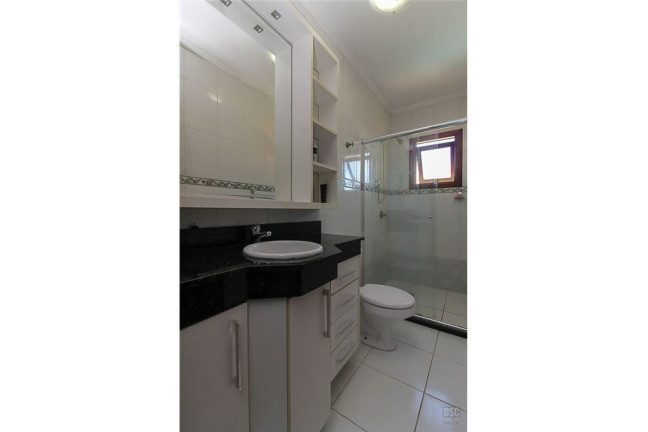 Imagem Casa com 3 Quartos à Venda,  em Hípica - Porto Alegre