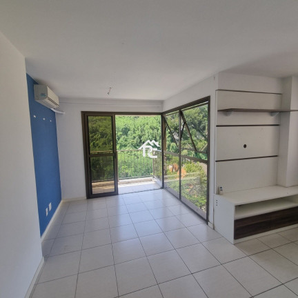Imagem Cobertura com 2 Quartos à Venda, em São Domingos - Niterói Imagem Cobertura com 2 Quartos à Venda, em São Domingos - Niterói