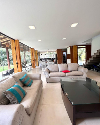 Imagem Imóvel com 4 Quartos à Venda, 373 m² em Fradinhos - Vitória Imagem Imóvel com 4 Quartos à Venda, 373 m² em Fradinhos - Vitória